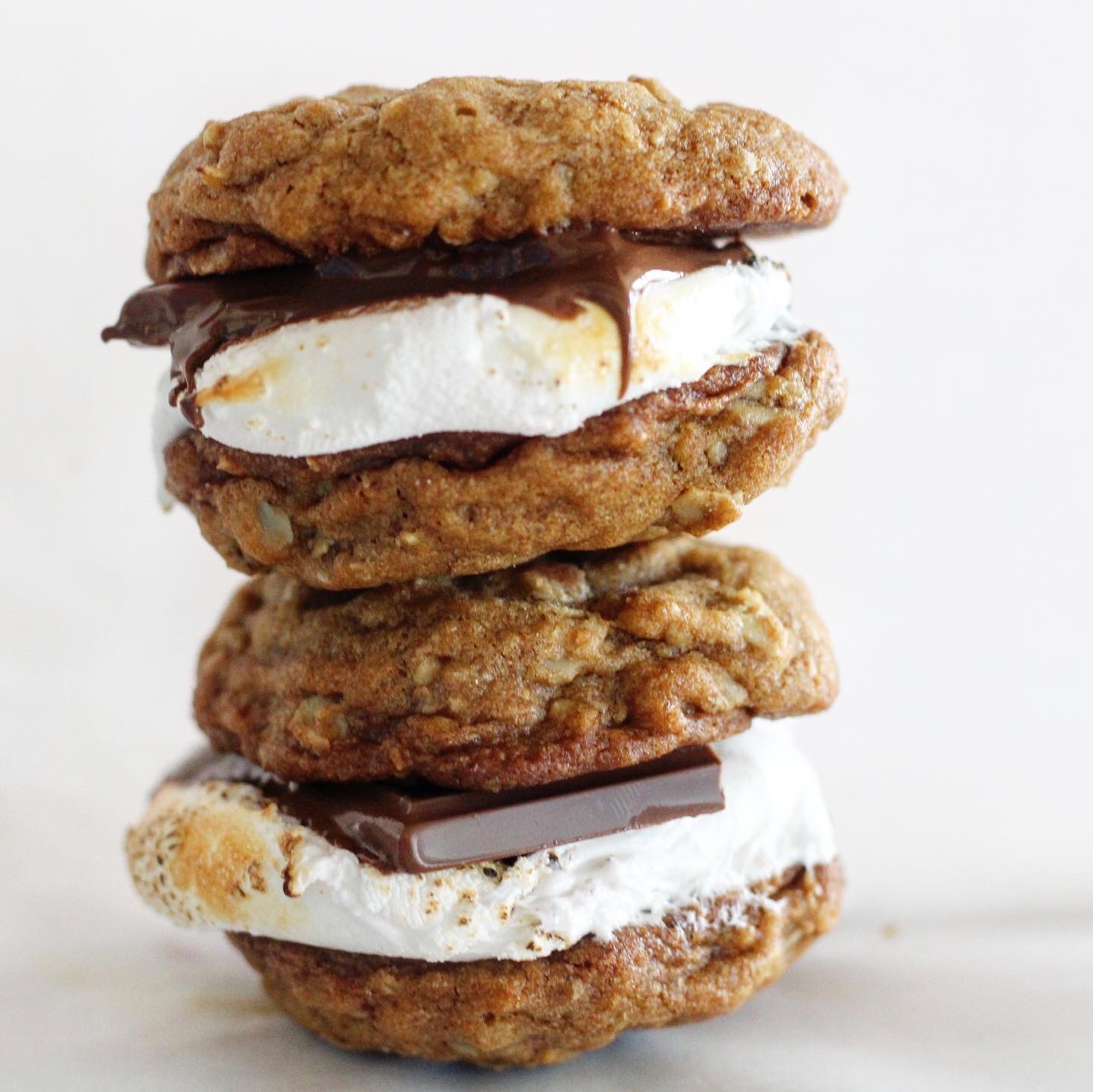 Oatmeal S’mores Cream Pies